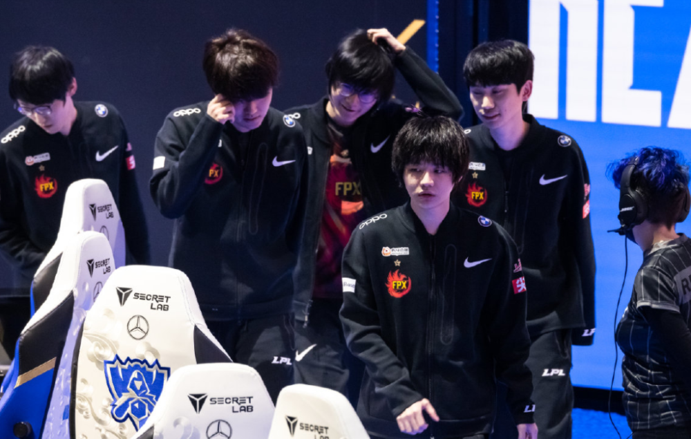 NS绝杀FPX，Crisp开启传奇时刻鏖战多局八强赛，点燃全场激情