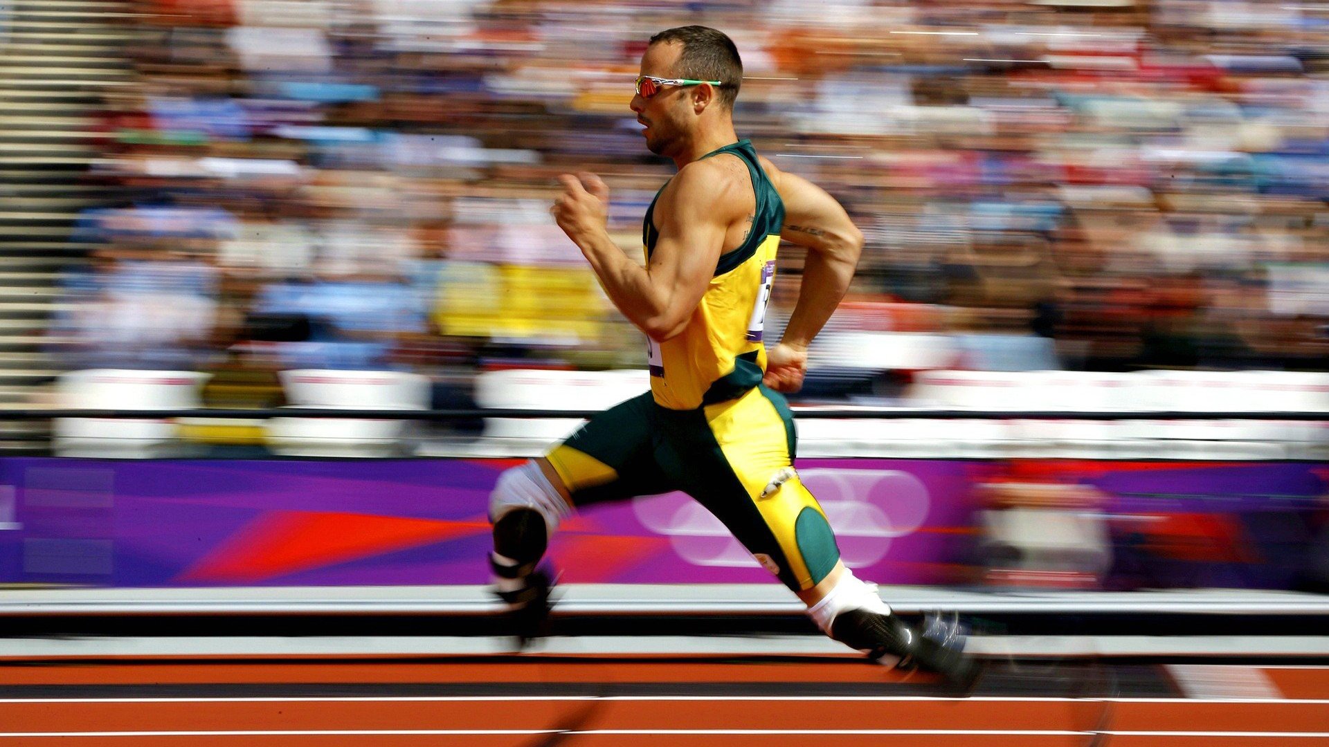 太阳熔岩灼穿步行者，欧陆夜莺高歌半决赛，篮球纪元的新神已就位？