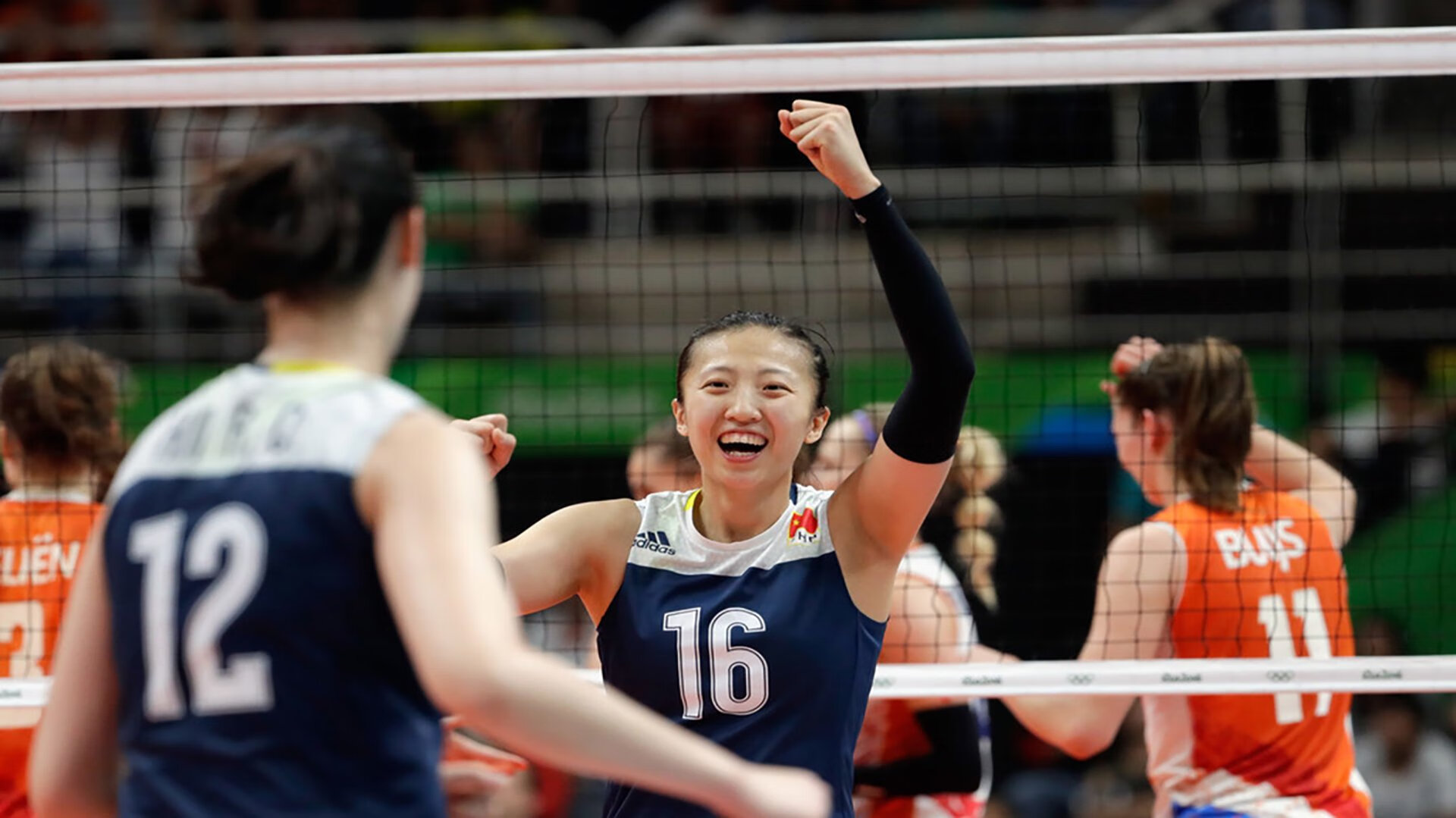 2026世界杯E组焦点战,波兰铁骑碾压伊朗,阿方索·戴维斯一剑封喉震撼全场